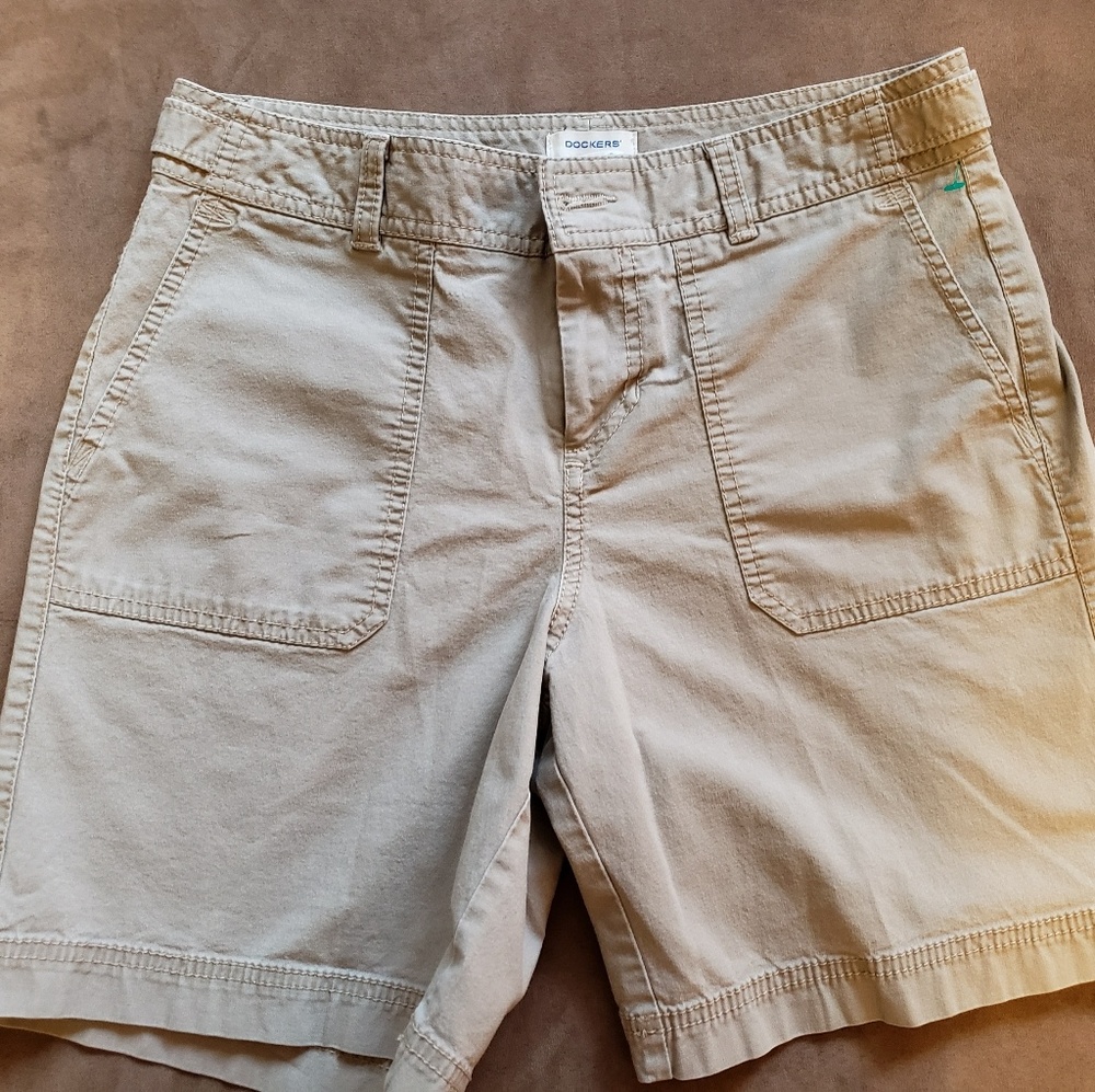 Dockers Tan Shorts